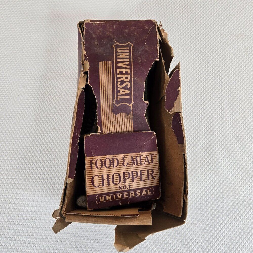 Vintage Universal No 1 Food & Meat Chopper With Original Box Cast Iron
